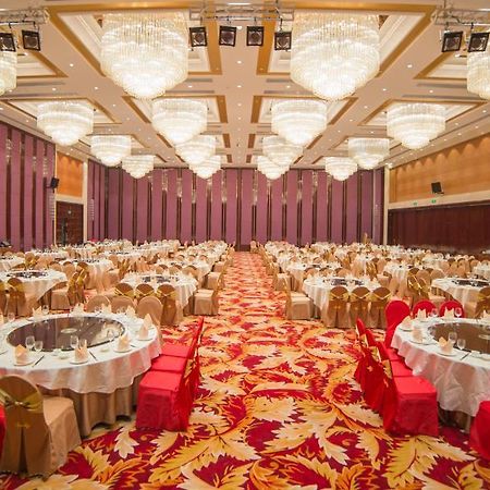Longyatt Hotel Foshan Esterno foto